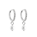 Pave Pearl Huggie Ohrringe