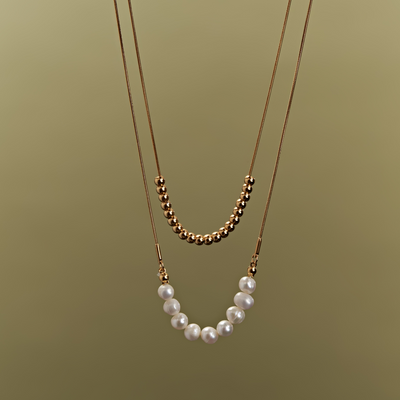 Mini collier élégant de perles célestes 18 carats