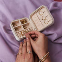 Premium Schmuck Box - Cream Velvet